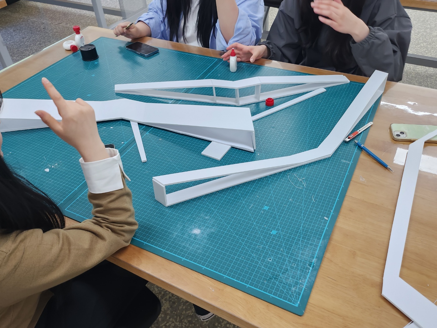 [실내건축디자인] 2024 캡스톤 2번째 첨부파일 이미지