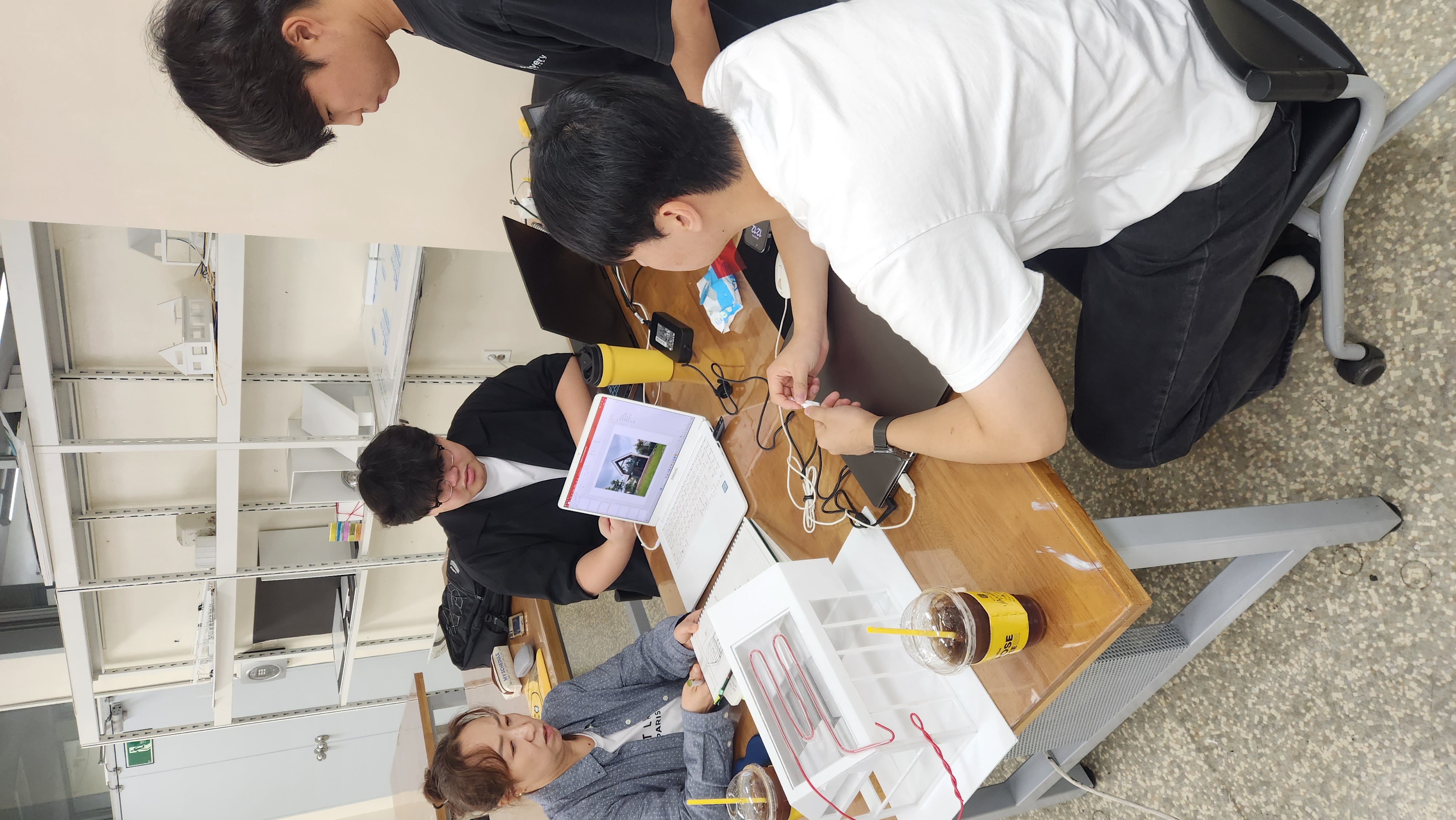 [실내건축디자인] 2024 캡스톤 7번째 첨부파일 이미지