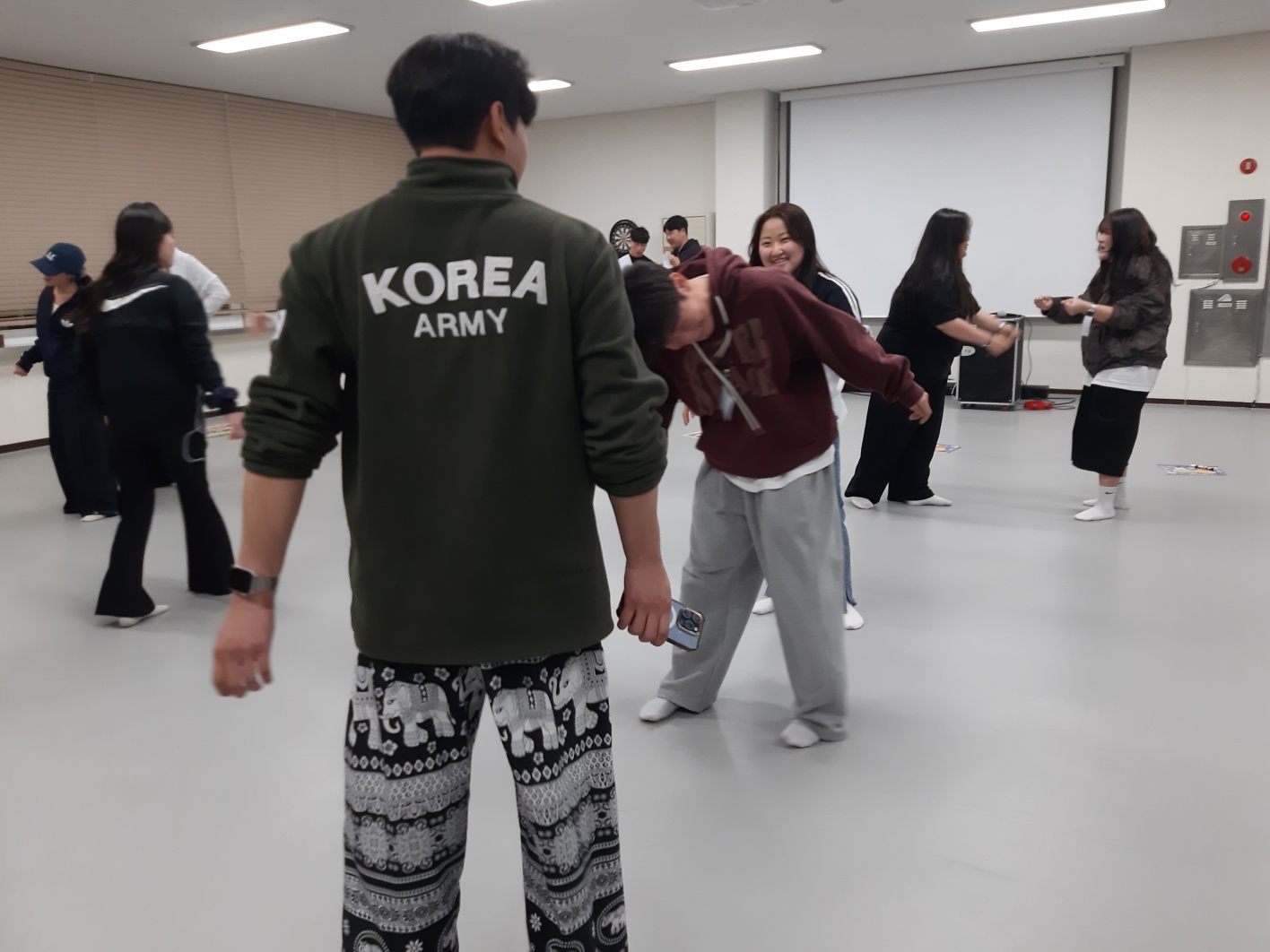 MT 사진모음(“단체사진인데 왜 내 흑역사만 선명한가…”) 75번째 첨부파일 이미지