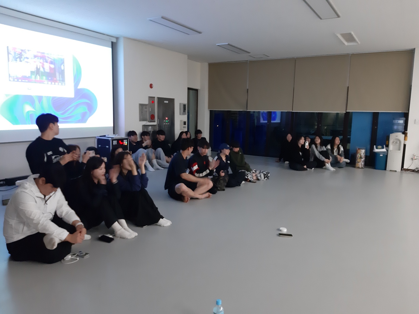 MT 사진모음(“단체사진인데 왜 내 흑역사만 선명한가…”) 89번째 첨부파일 이미지